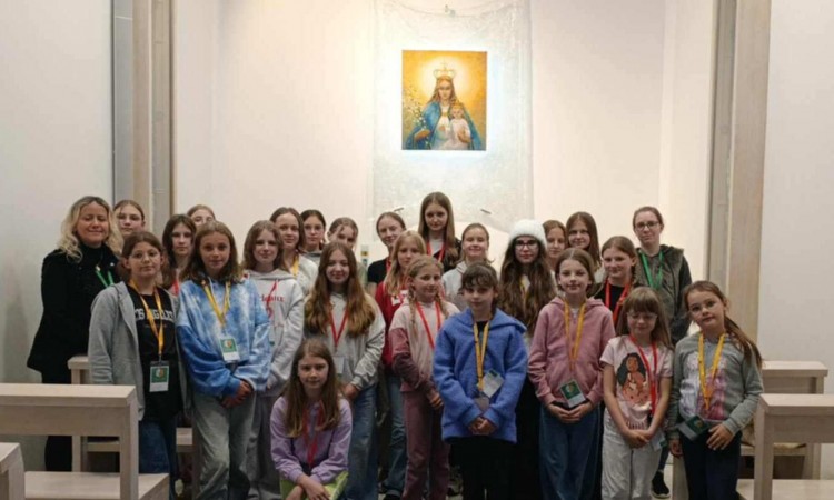 PRZEGLĄD SCHOL w WARSZAWIE