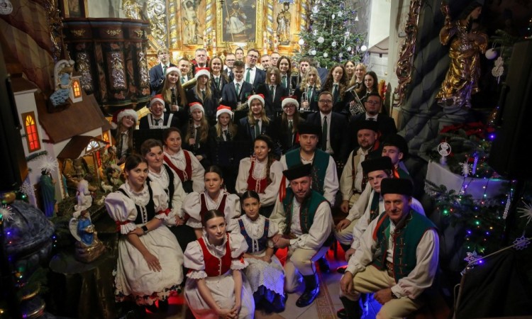 ŚWIĄTECZNY KONCERT 2026